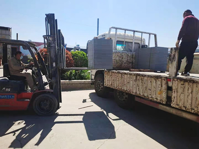 發(fā)貨現(xiàn)場